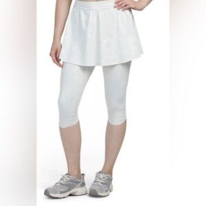 Spanx Booty Boost Active Skirt Around Knee Leggings White Cloud NWT